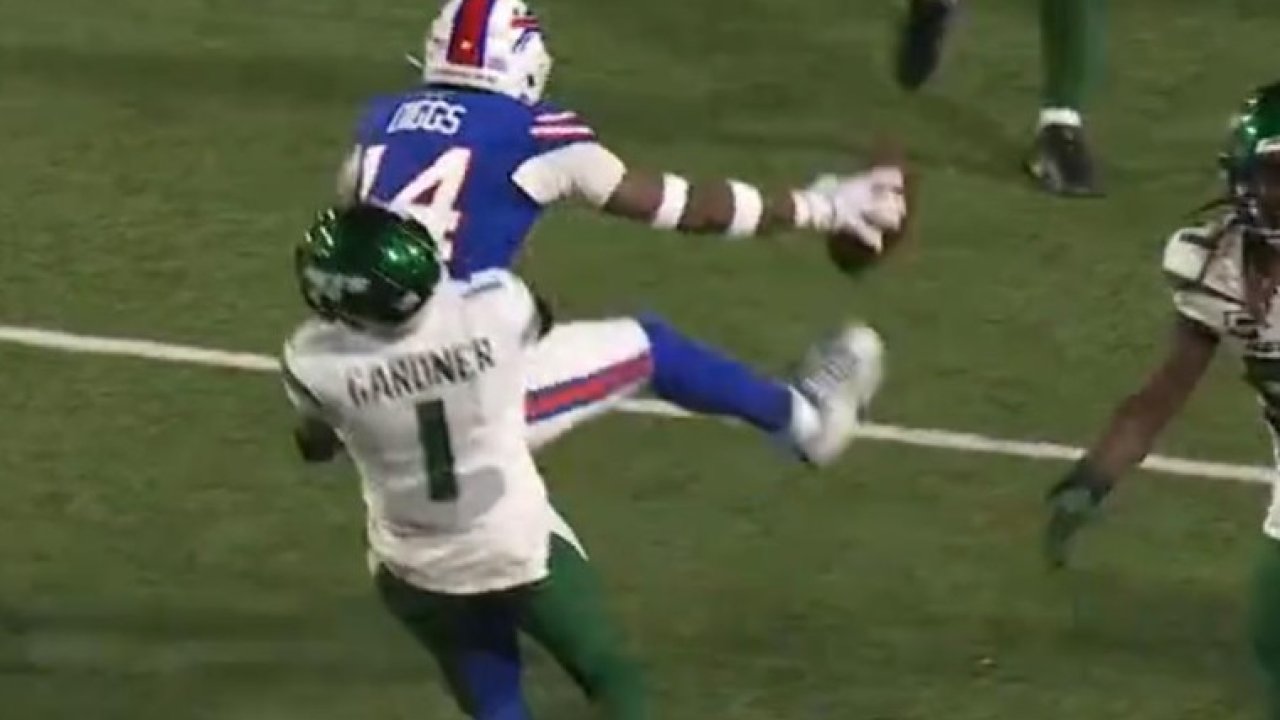 Gardner - Diggs Suplex City