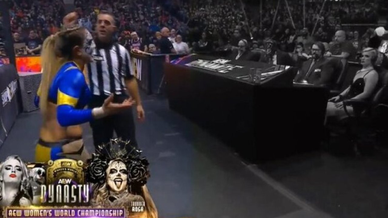 Thunder Rosa vs. "Timeless" Toni Storm