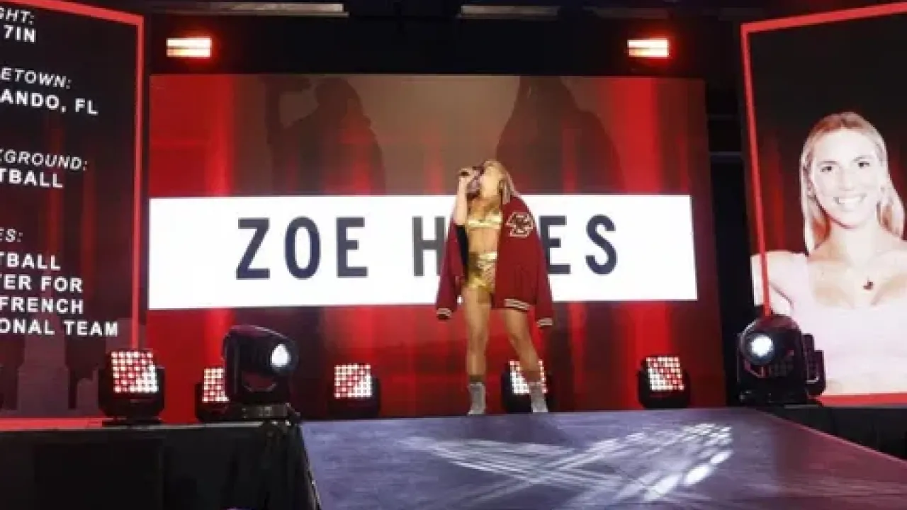 Zoe-Hines
