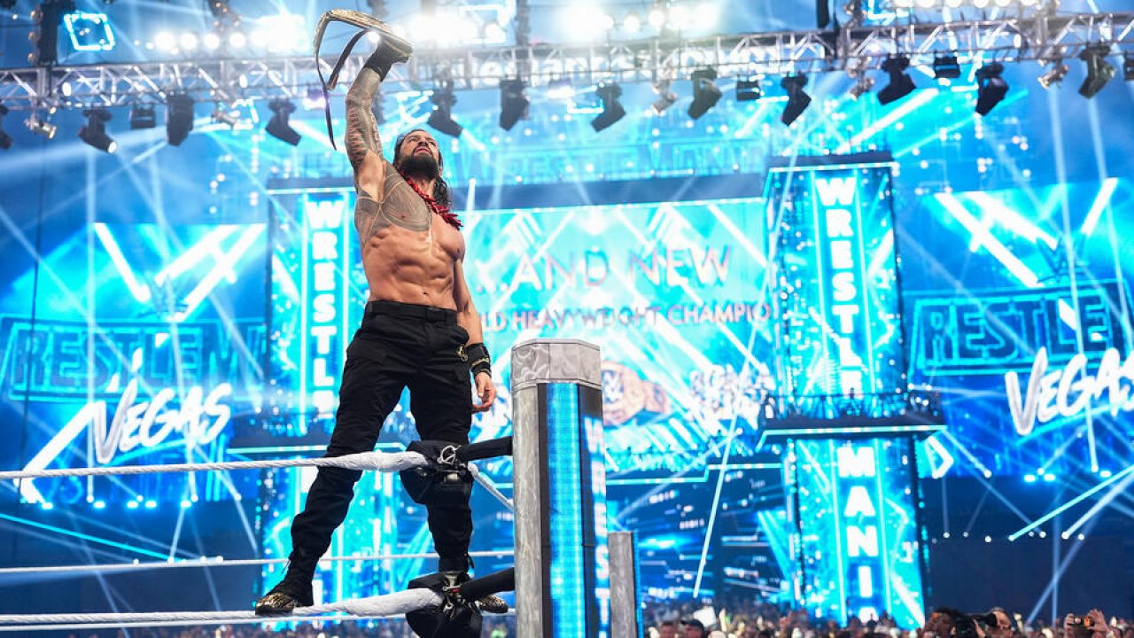Roman-Reigns-WM-42